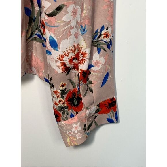Sanctuary Women's Floral Split Neck Button Front Knot Blouse Blush Large NWOT - Picture 7 of 8